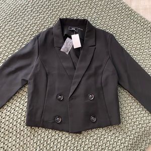 Black cropped blazer